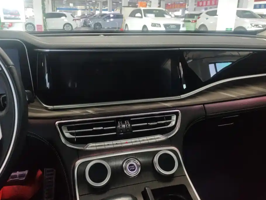 Hongqi Hongqi H9 — миниатюра 13