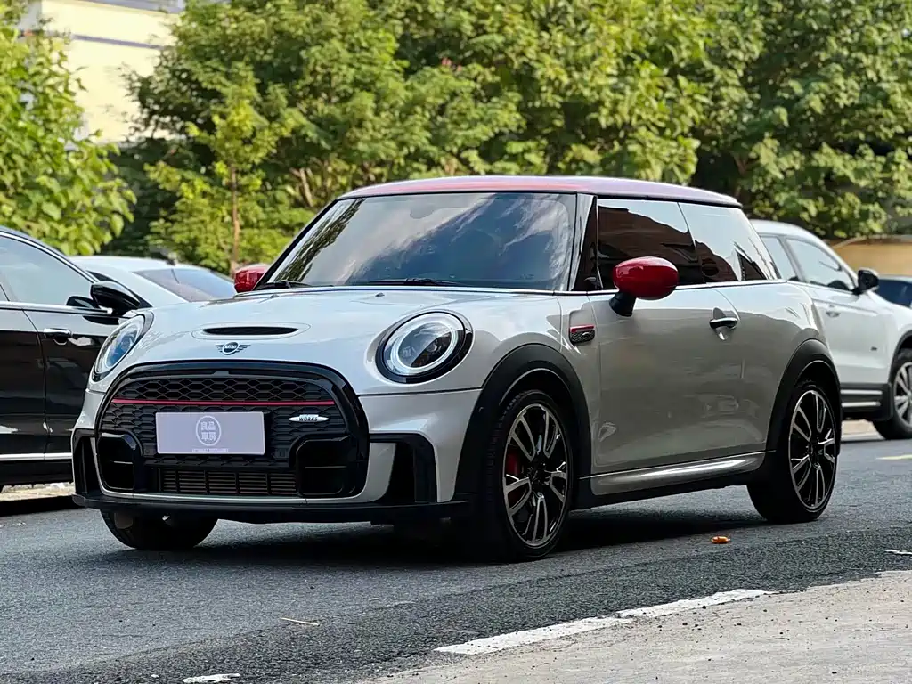 Mini Mini JCW 2021