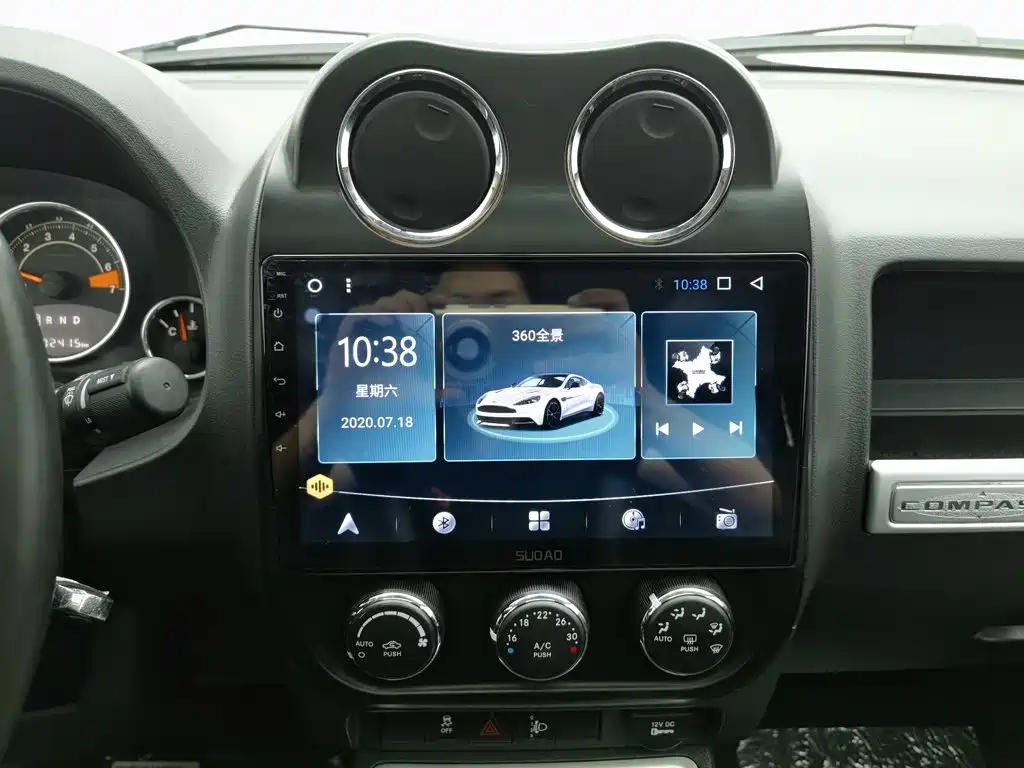 Jeep Compass (Import) — миниатюра 12