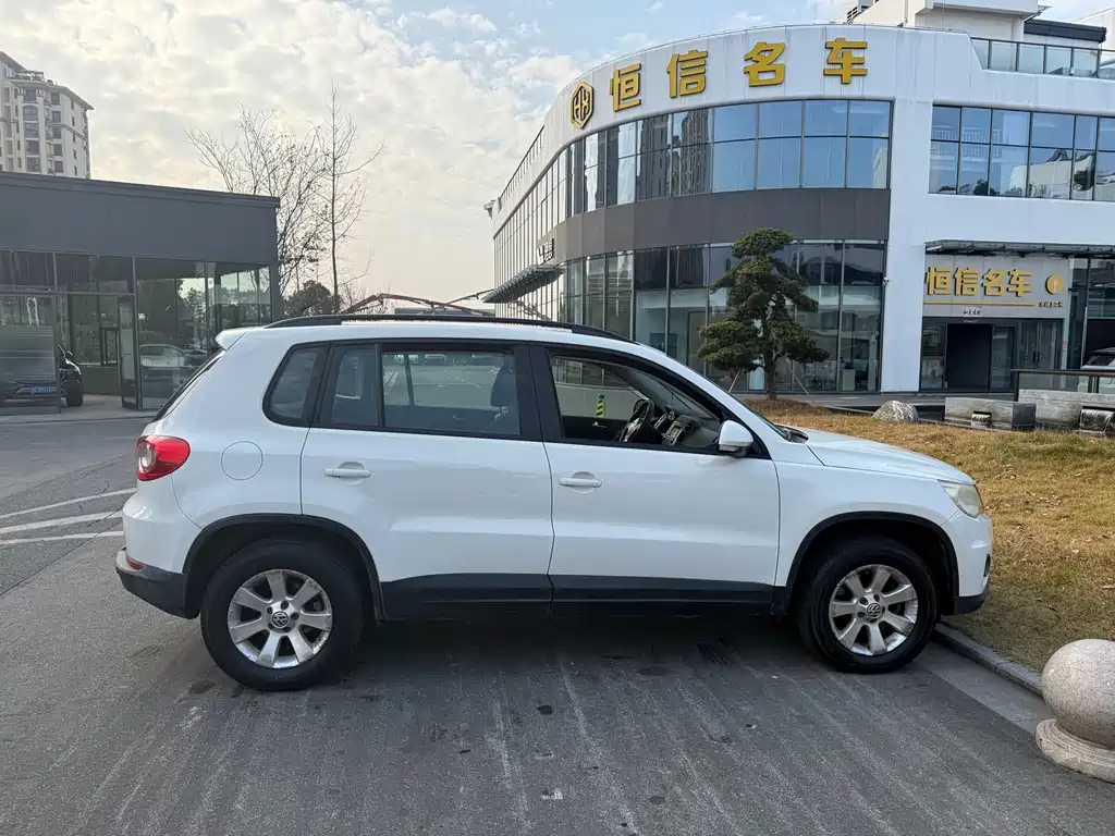 Volkswagen Tiguan 2012 1.8TSI AT