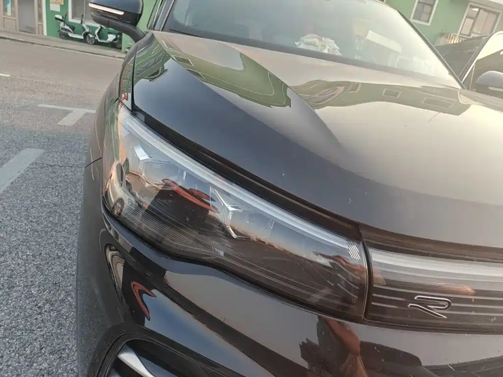 Volkswagen Tiguan L — миниатюра 7