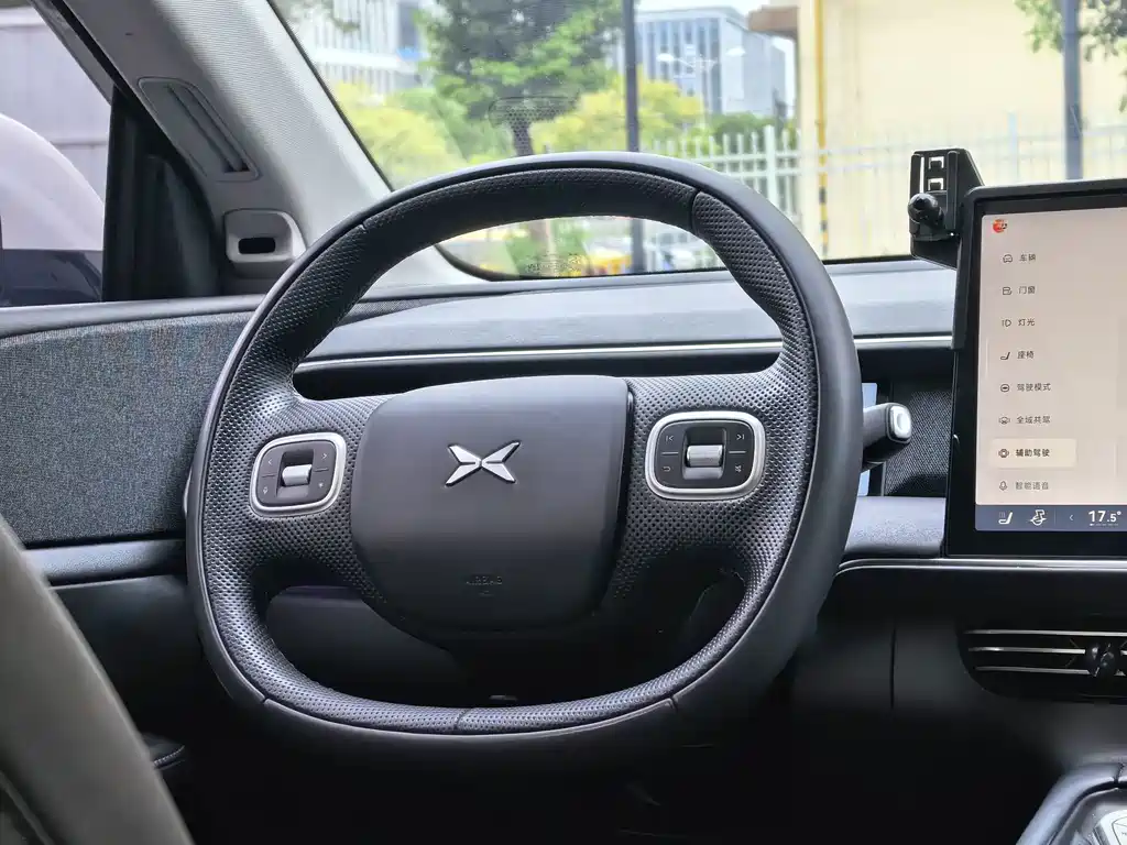 XPeng G6 — миниатюра 18