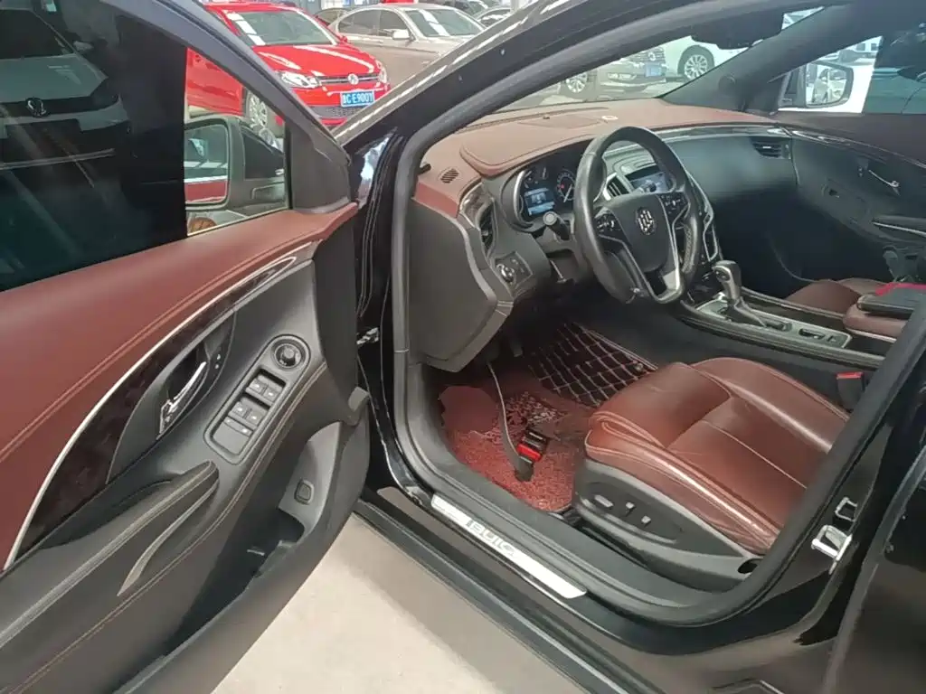 Buick LaCrosse — миниатюра 16