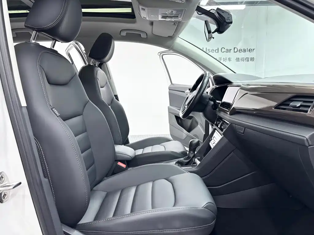 Volkswagen Tharu — миниатюра 9