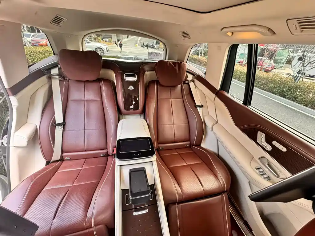 MERCEDES-BENZ MAYBACH GLS