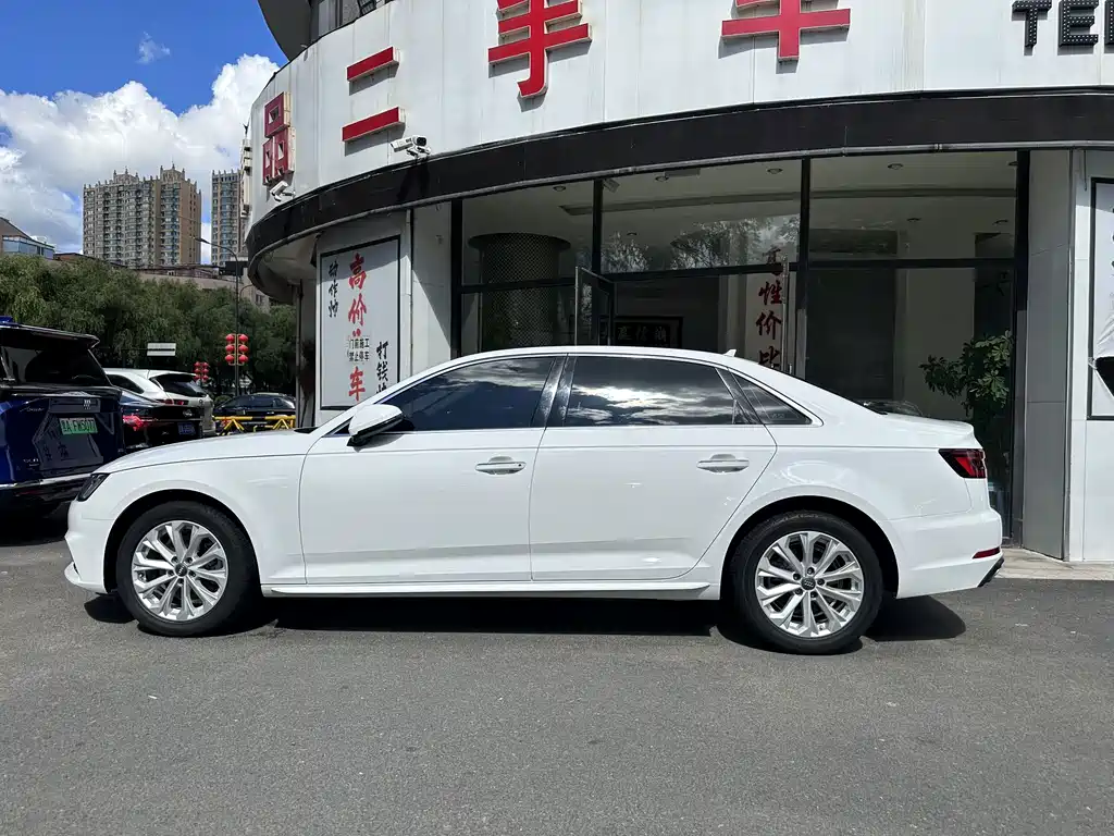 Audi A4L — миниатюра 3