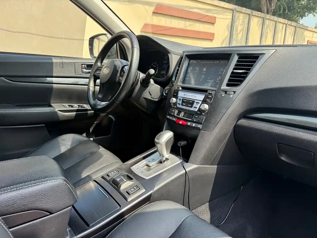 Subaru Outback — миниатюра 15