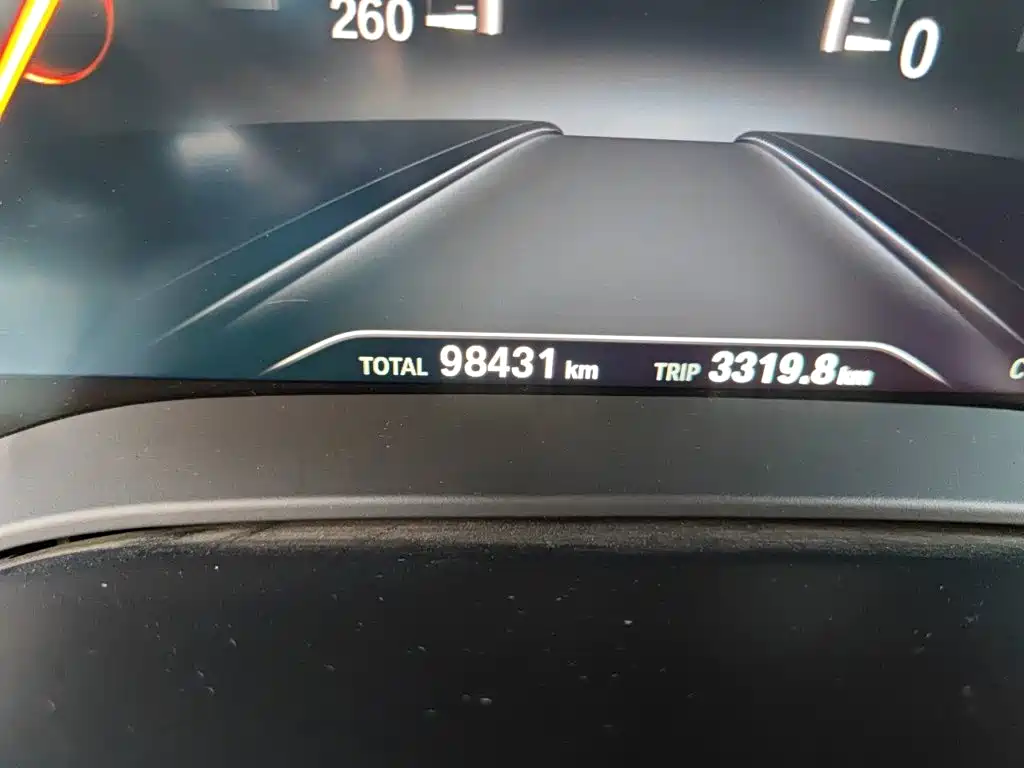 BMW 5 Series — миниатюра 5