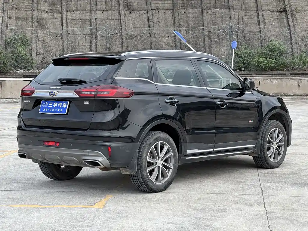 Geely Boyue — миниатюра 4