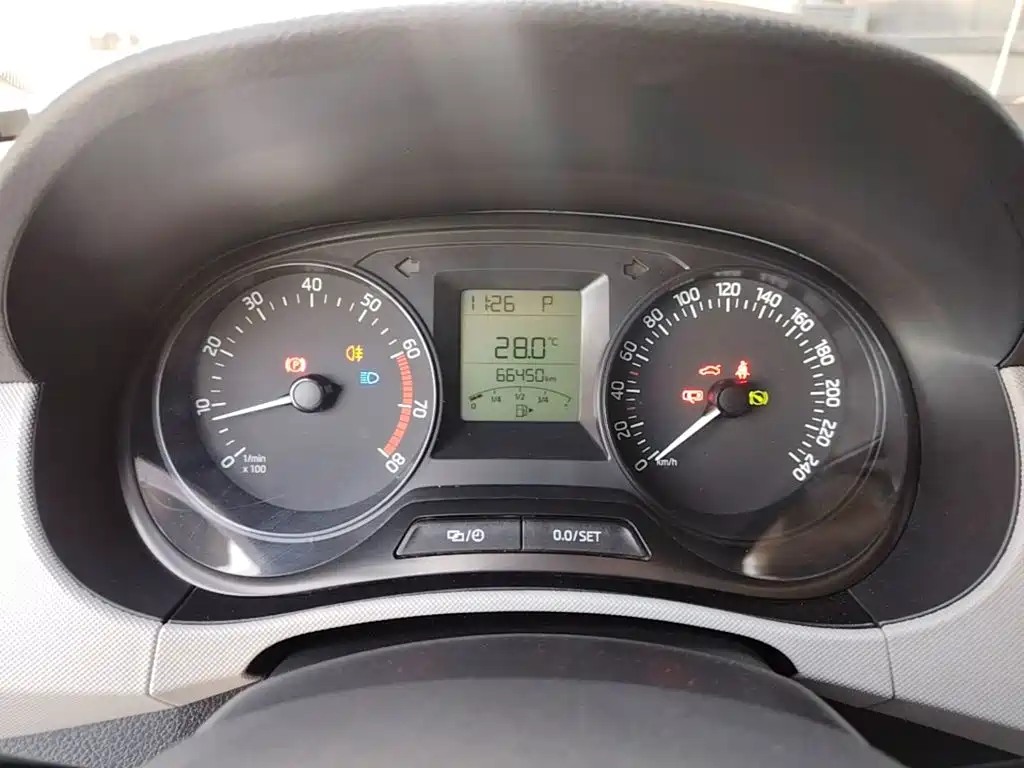 Skoda Fabia — миниатюра 12