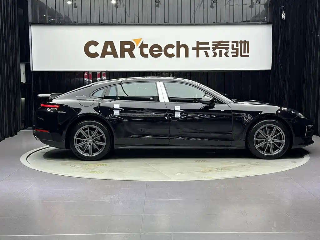Porsche Panamera — миниатюра 7