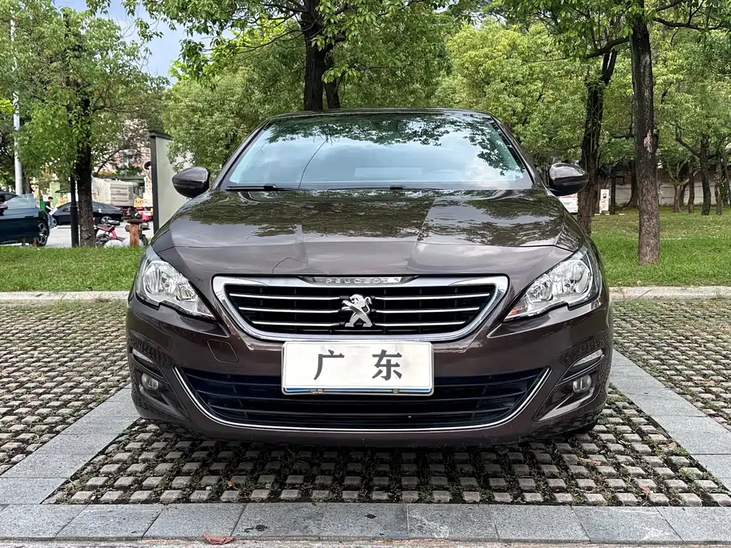 Peugeot 408 — миниатюра 2