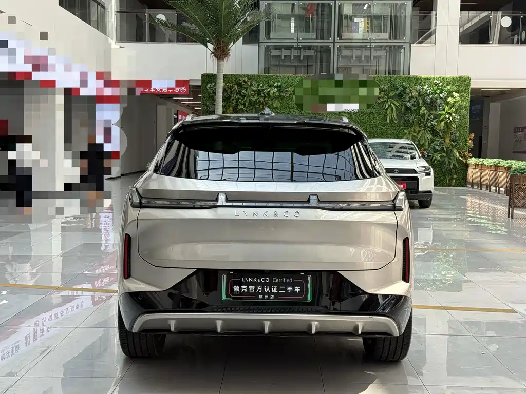 Lynk & Co 08 EM-P — миниатюра 14