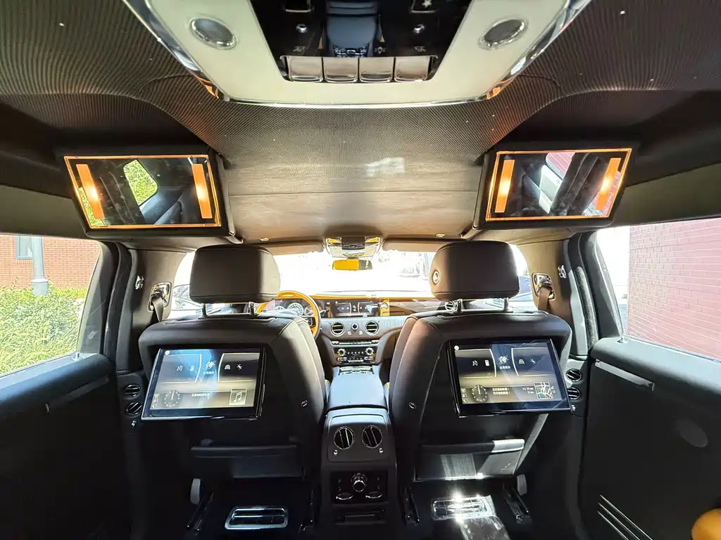 Rolls-Royce Ghost — миниатюра 12