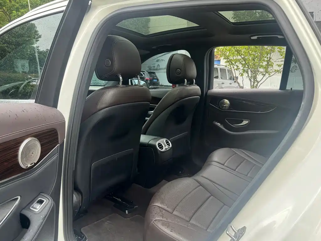 Mercedes-Benz GLC — миниатюра 13