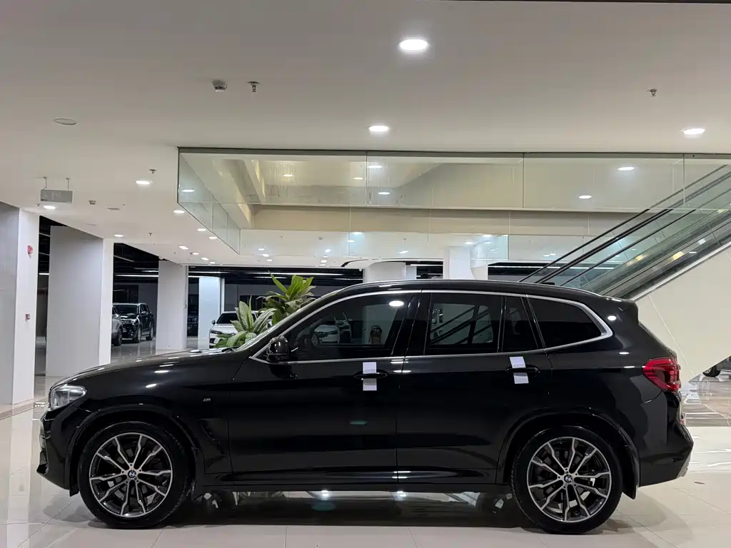 BMW X3 — миниатюра 3