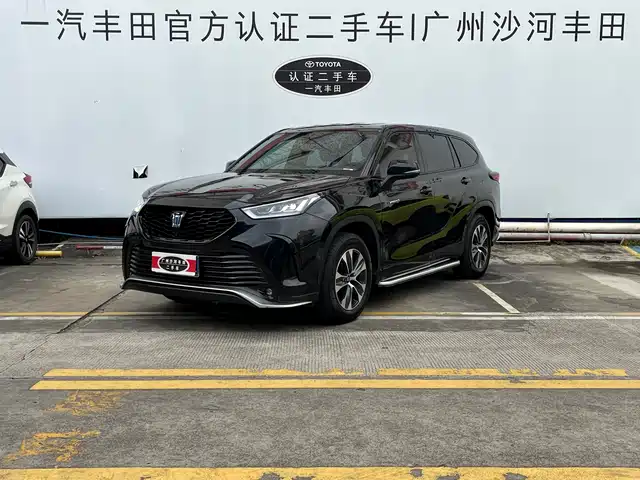 Toyota Crown Kluger