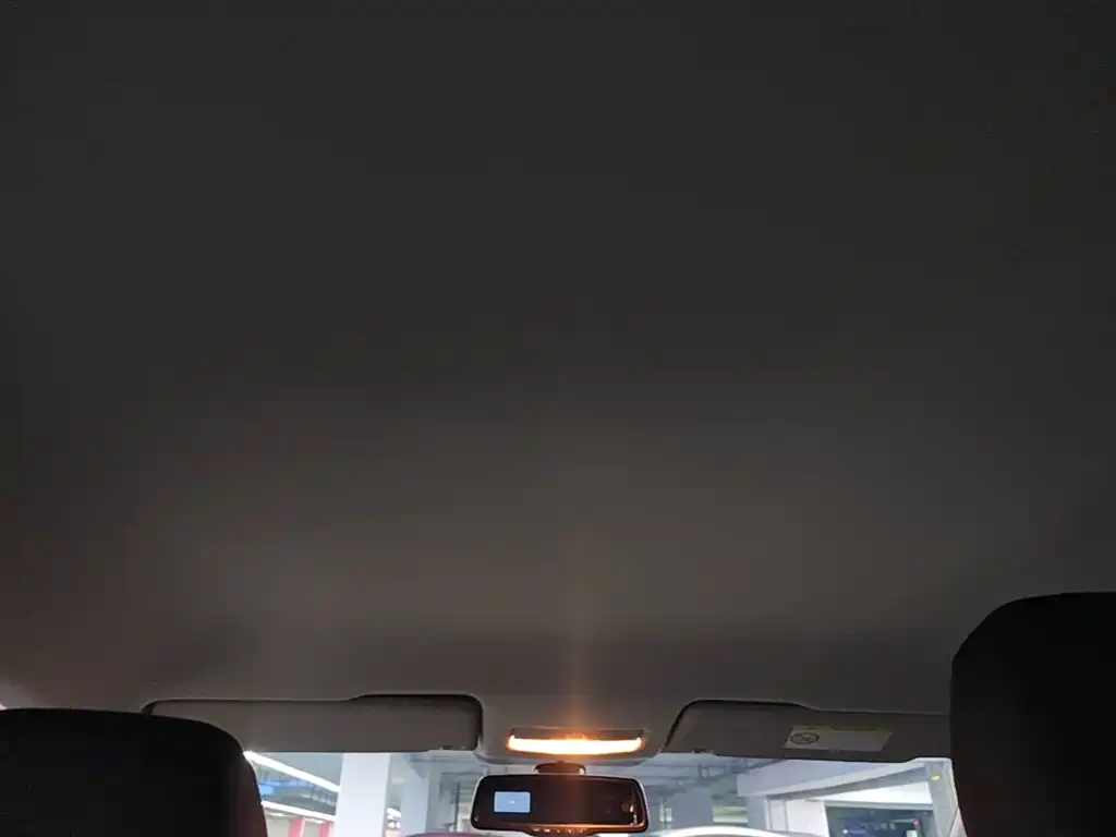 Skoda Rapid Spaceback — миниатюра 18