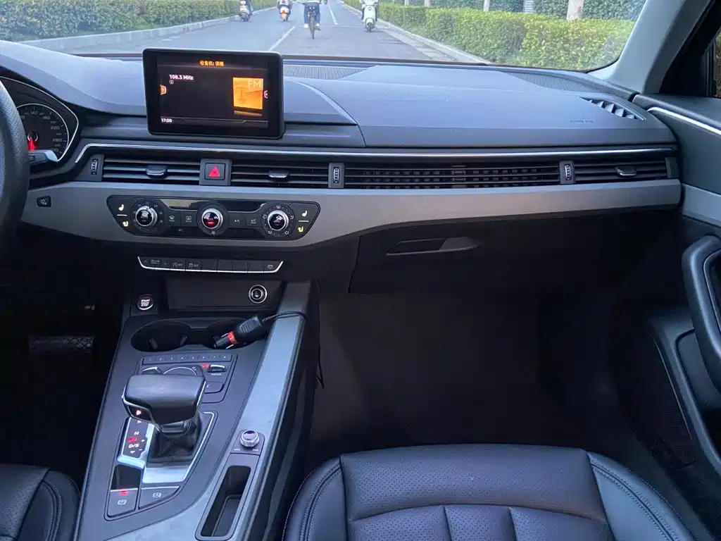 Audi A4L — миниатюра 9