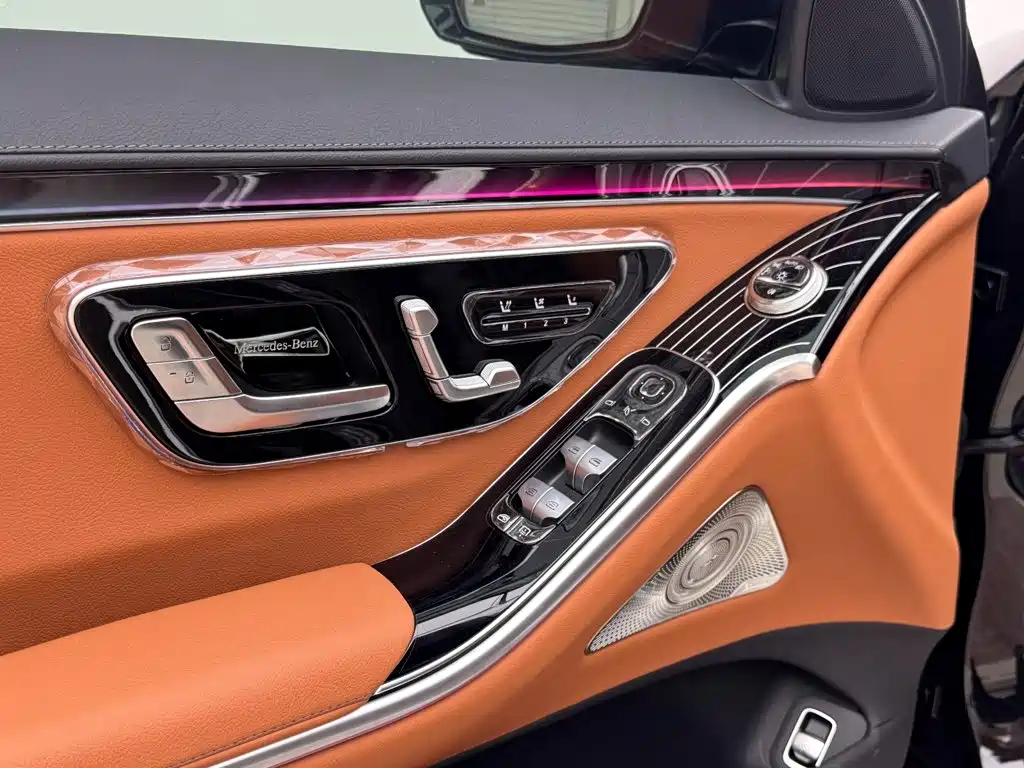 Mercedes-Benz S-Class — миниатюра 19