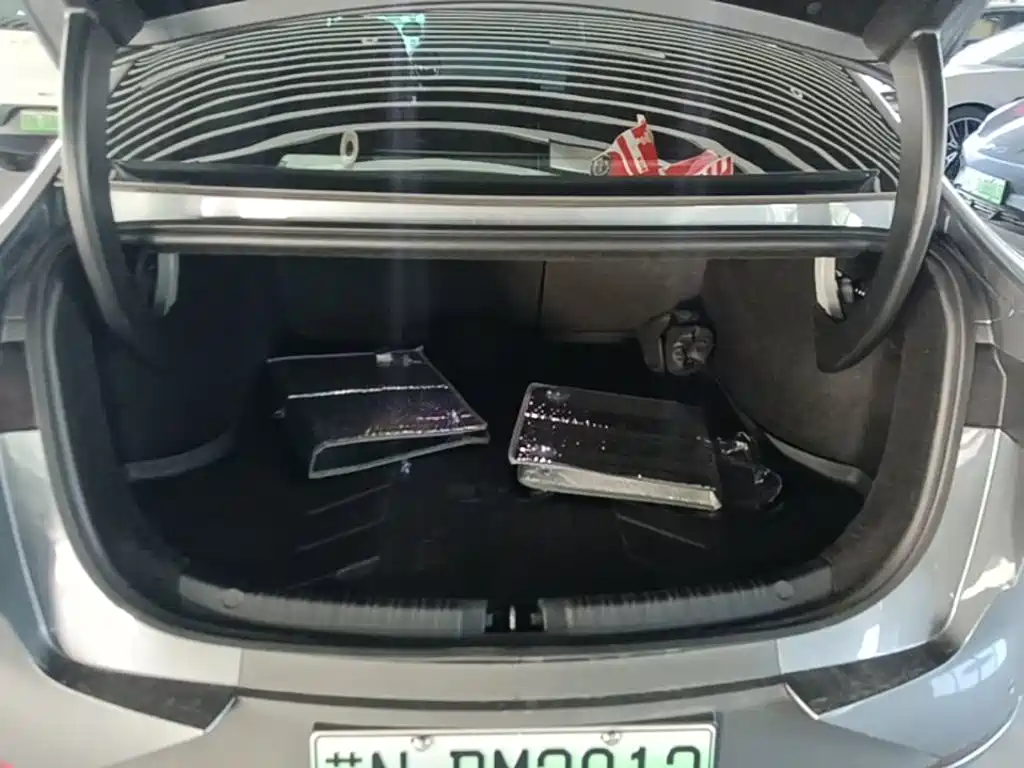 BYD Qin L — миниатюра 19