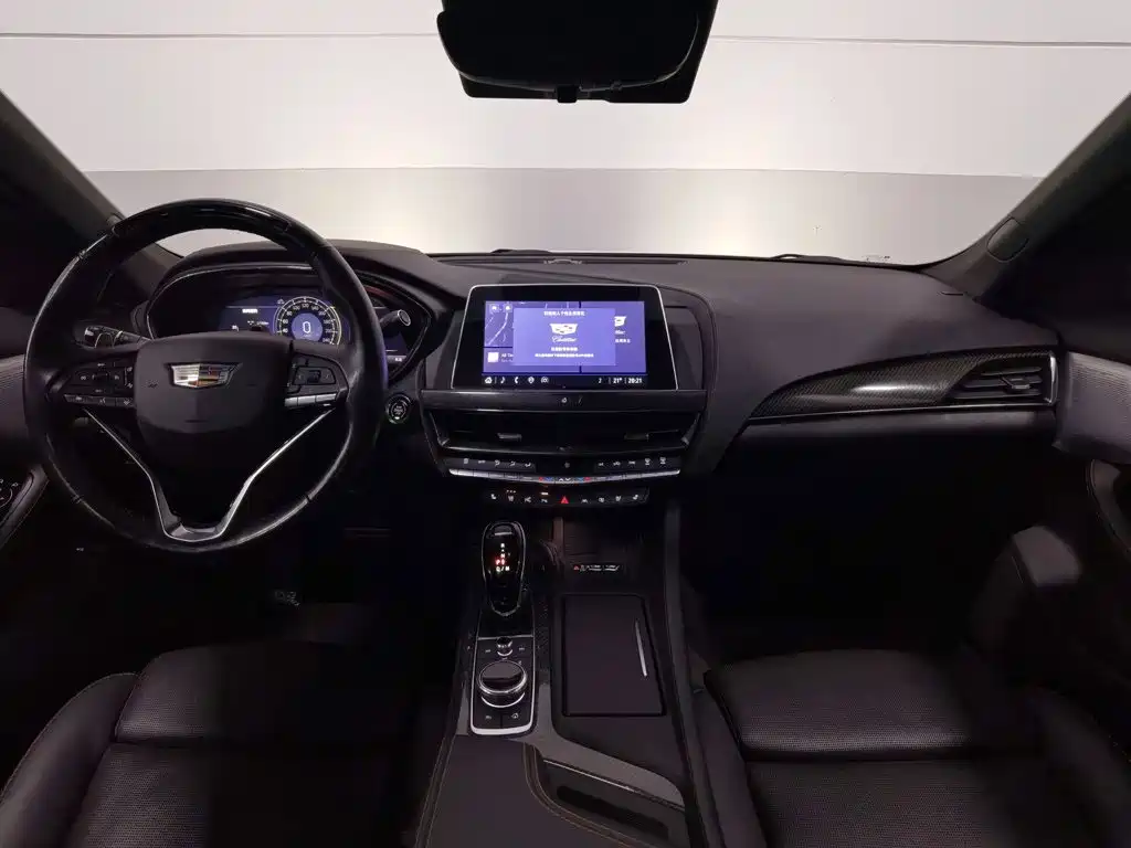 Cadillac CT5 — миниатюра 5