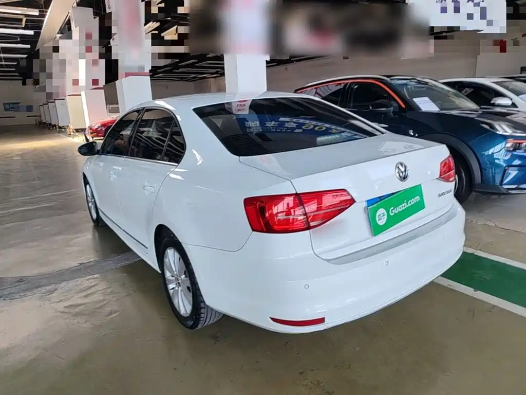 Volkswagen Sagitar — миниатюра 5