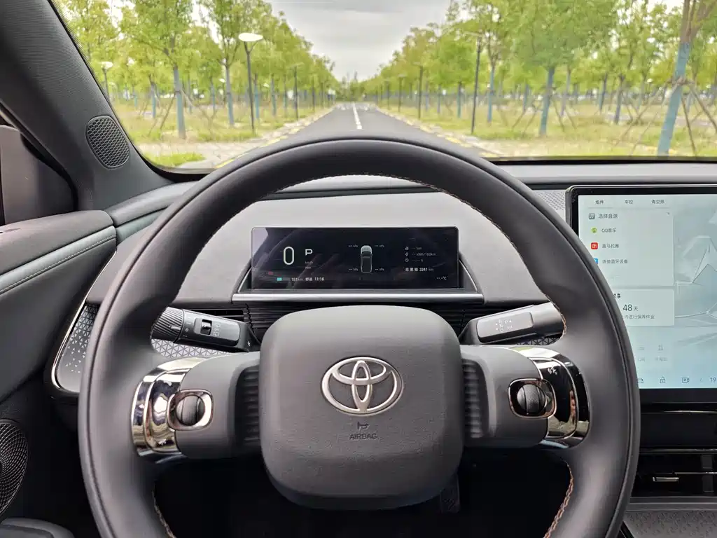 Toyota bZ3X — миниатюра 19