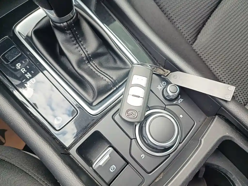 Mazda 3 Axela — миниатюра 9
