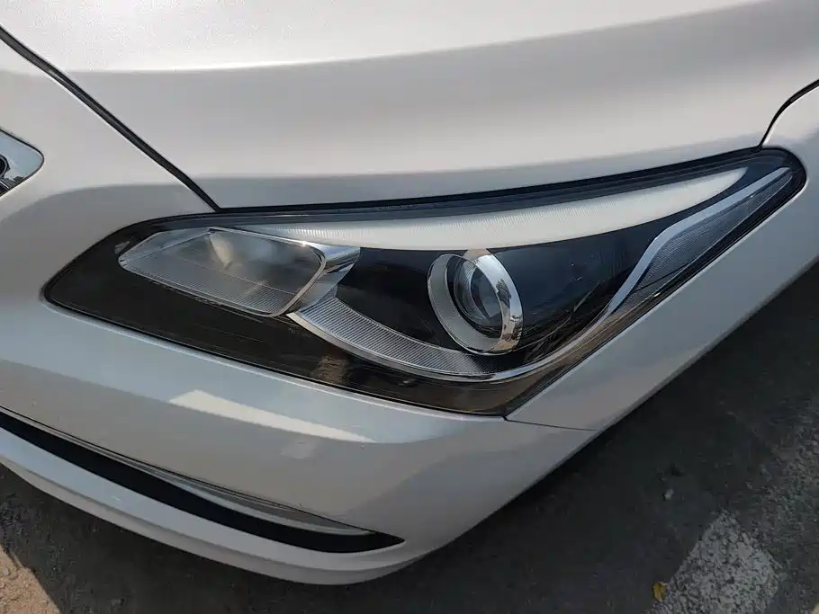 Hyundai Mistra — миниатюра 5