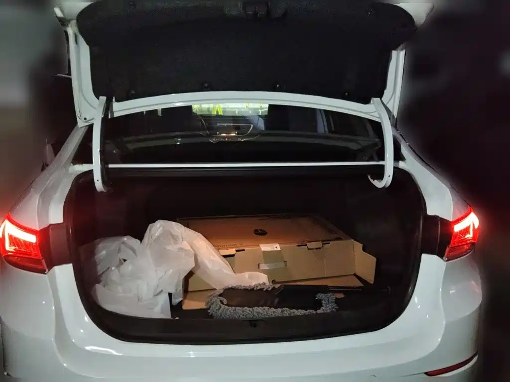 Buick Excelle — миниатюра 15