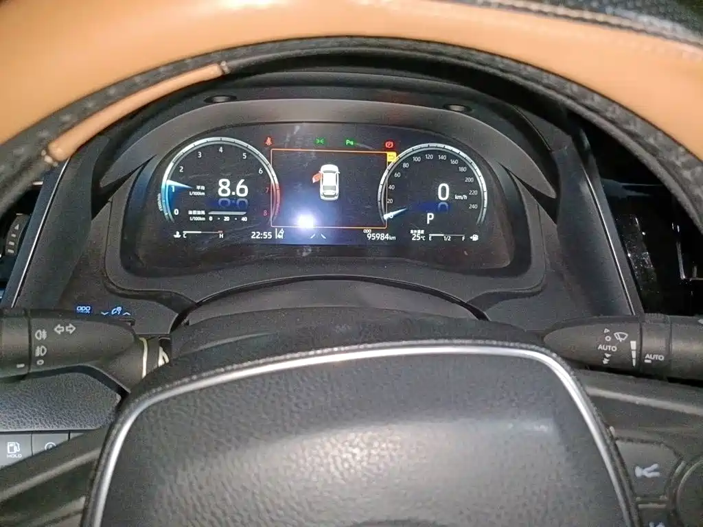 Toyota Camry — миниатюра 7