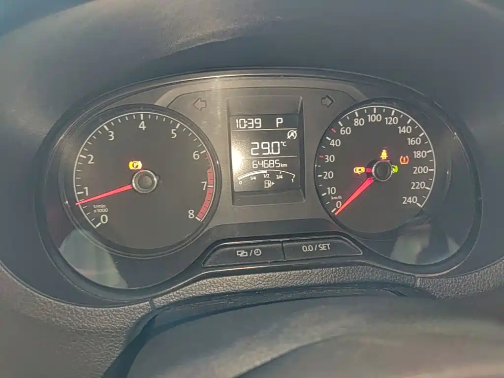 Volkswagen Polo — миниатюра 12