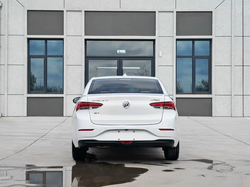 Buick Excelle — миниатюра 5
