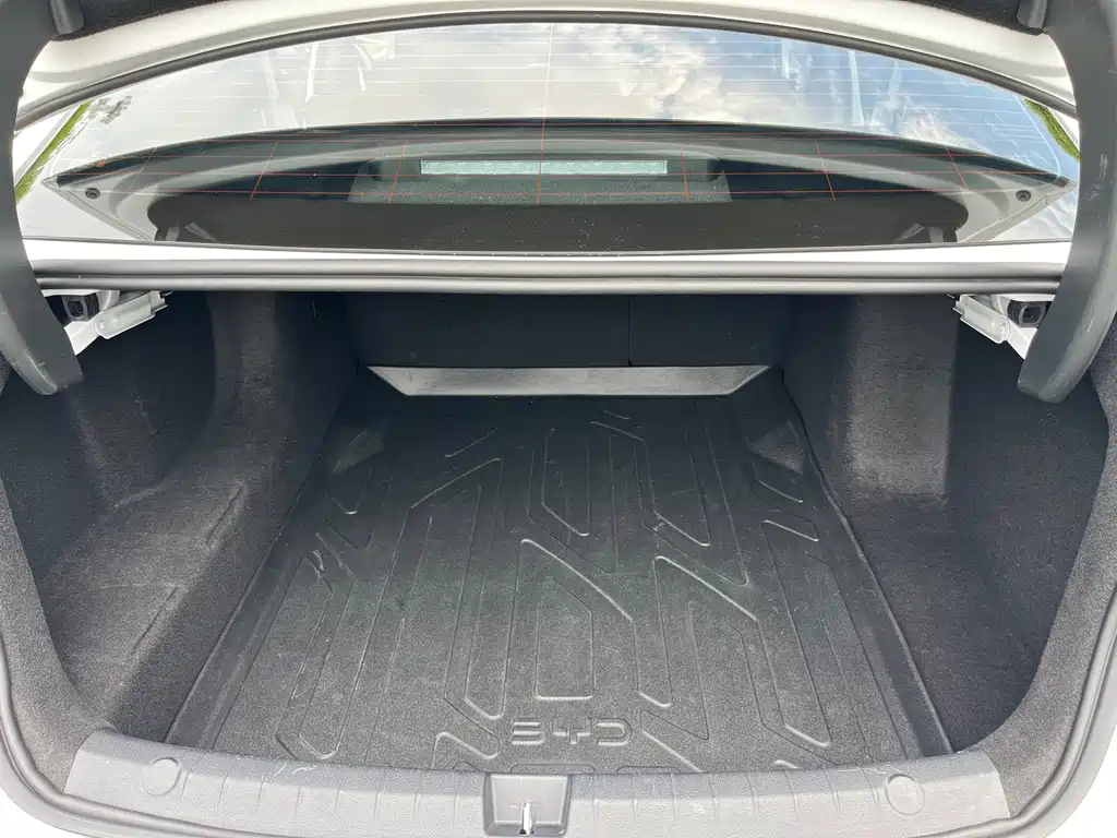 BYD Seal 05 DM-i — миниатюра 19
