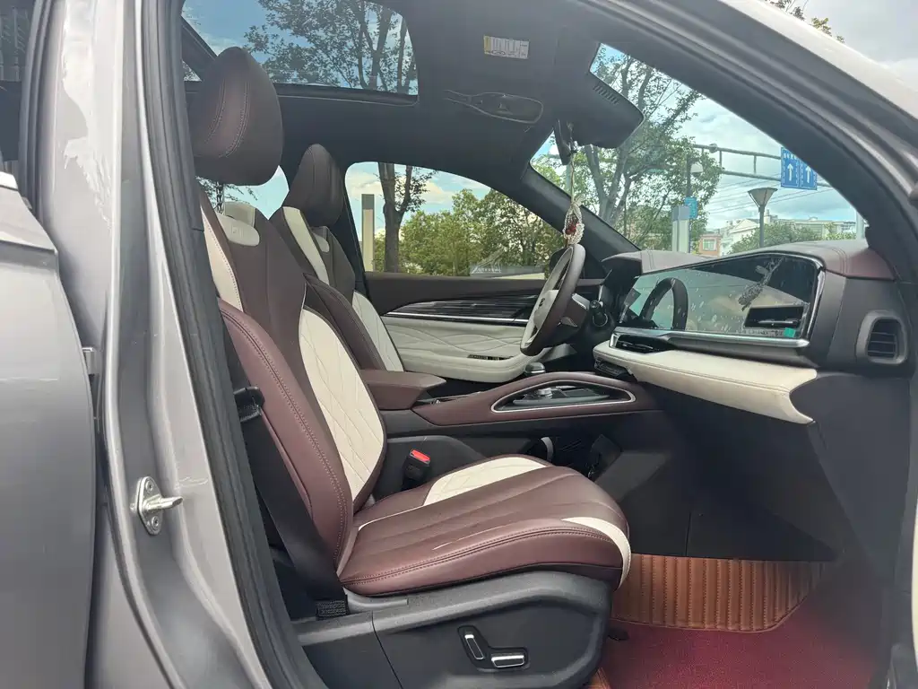 Geely Xingyue L — миниатюра 7