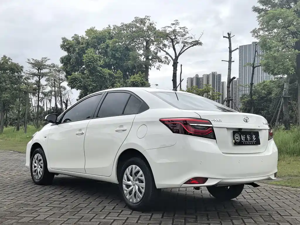 Toyota Vios — миниатюра 7