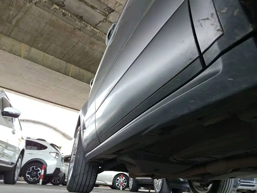 Land Rover Evoque (Import) — миниатюра 21