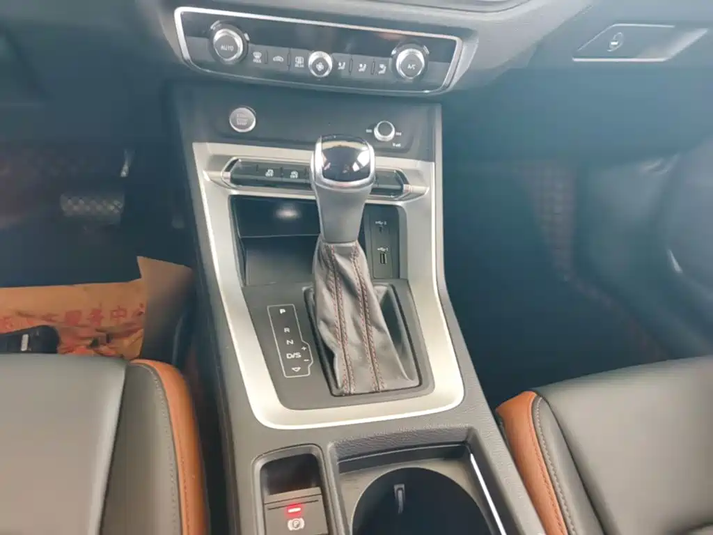 Audi Q3 — миниатюра 14