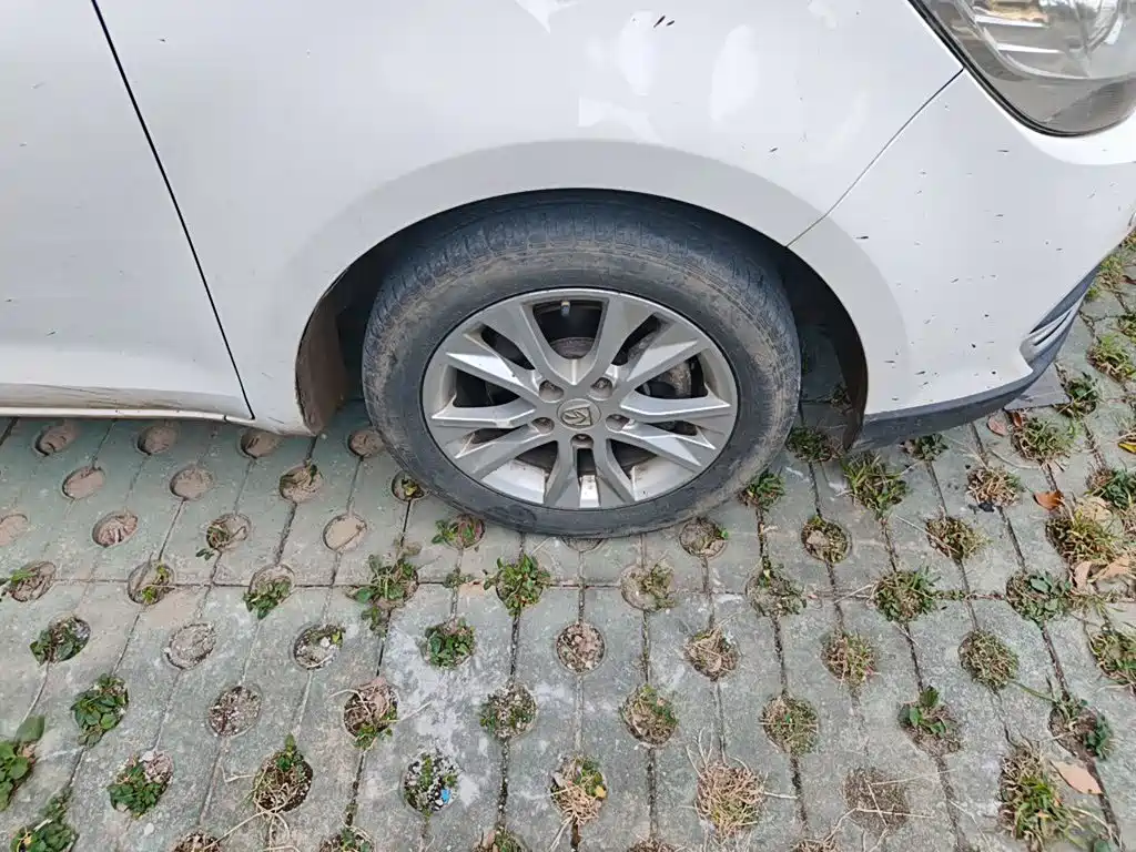 Baojun 730 — миниатюра 24