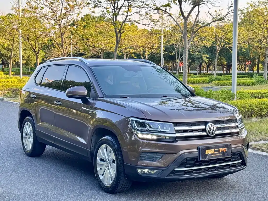 Volkswagen Tharu — миниатюра 3