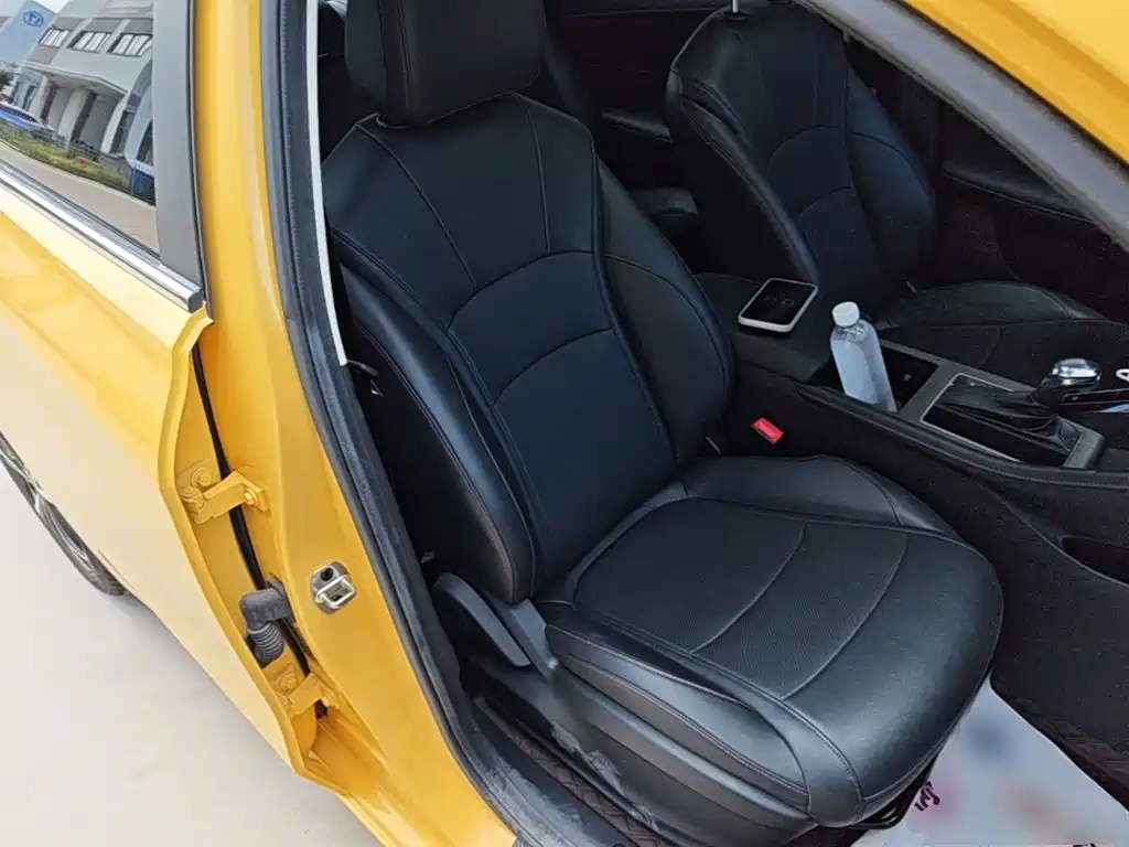 Roewe i5 — миниатюра 25