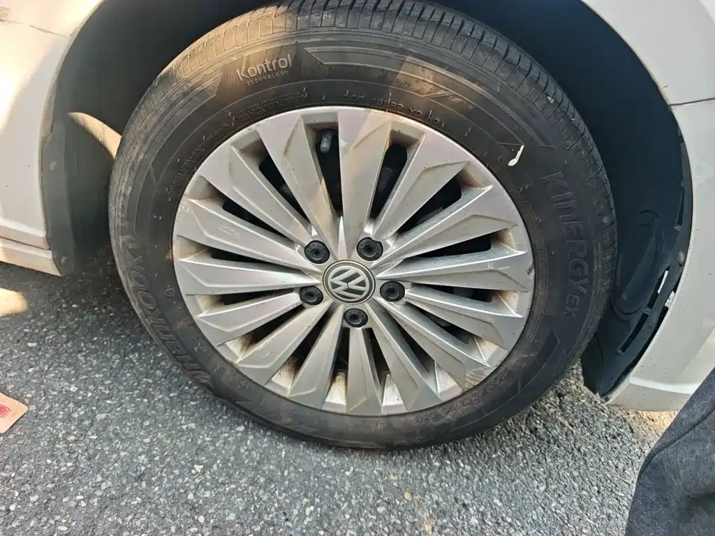 Volkswagen Lavida — миниатюра 24