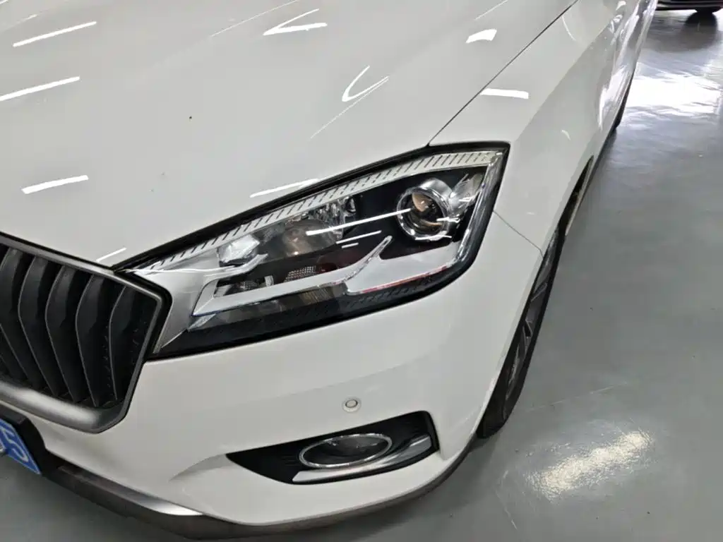 Borgward BX7 — миниатюра 24