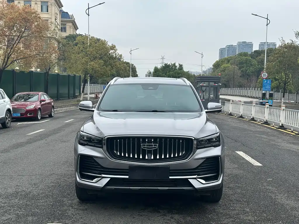 Geely Xingyue L — миниатюра 2