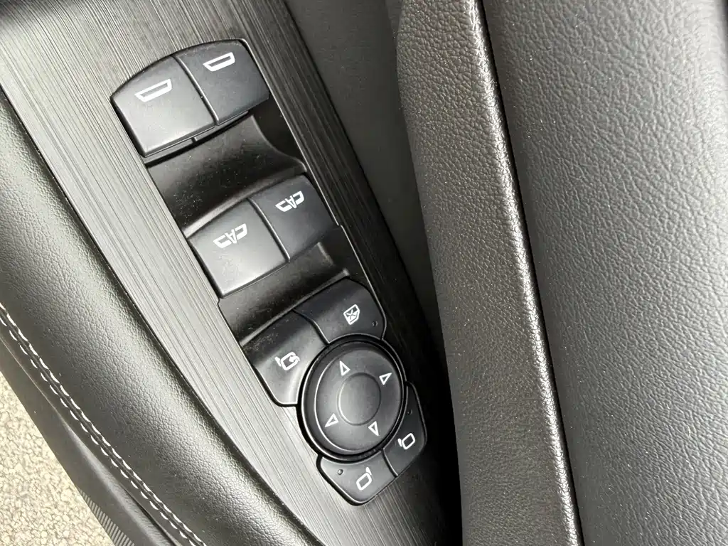 Buick LaCrosse — миниатюра 19