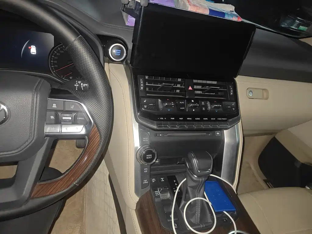 Toyota Land Cruiser — миниатюра 5