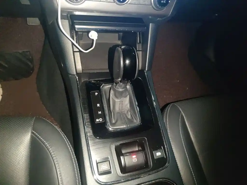 Subaru Outback — миниатюра 7