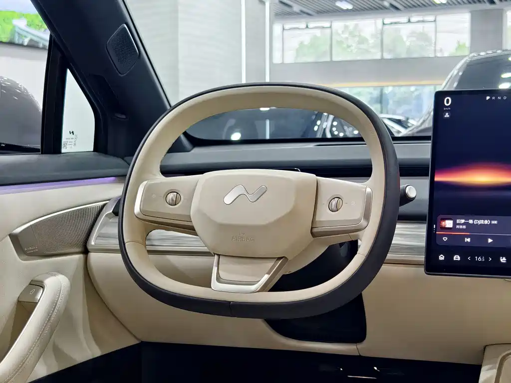Onvo L60 2025 60kWh