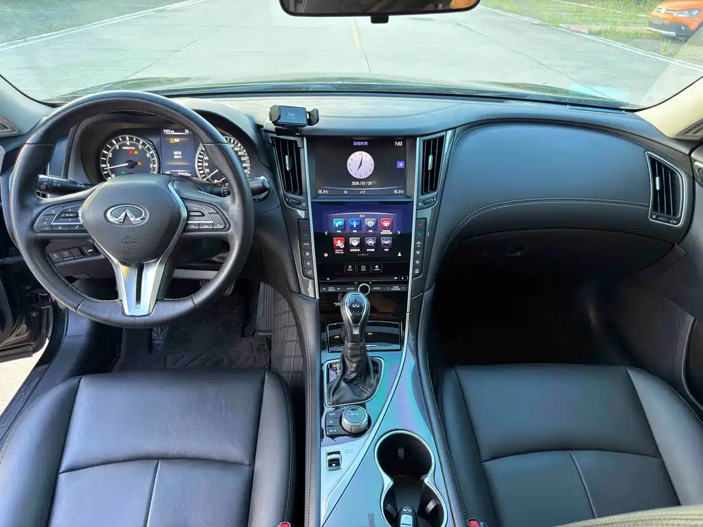 Infiniti Q50L — миниатюра 8